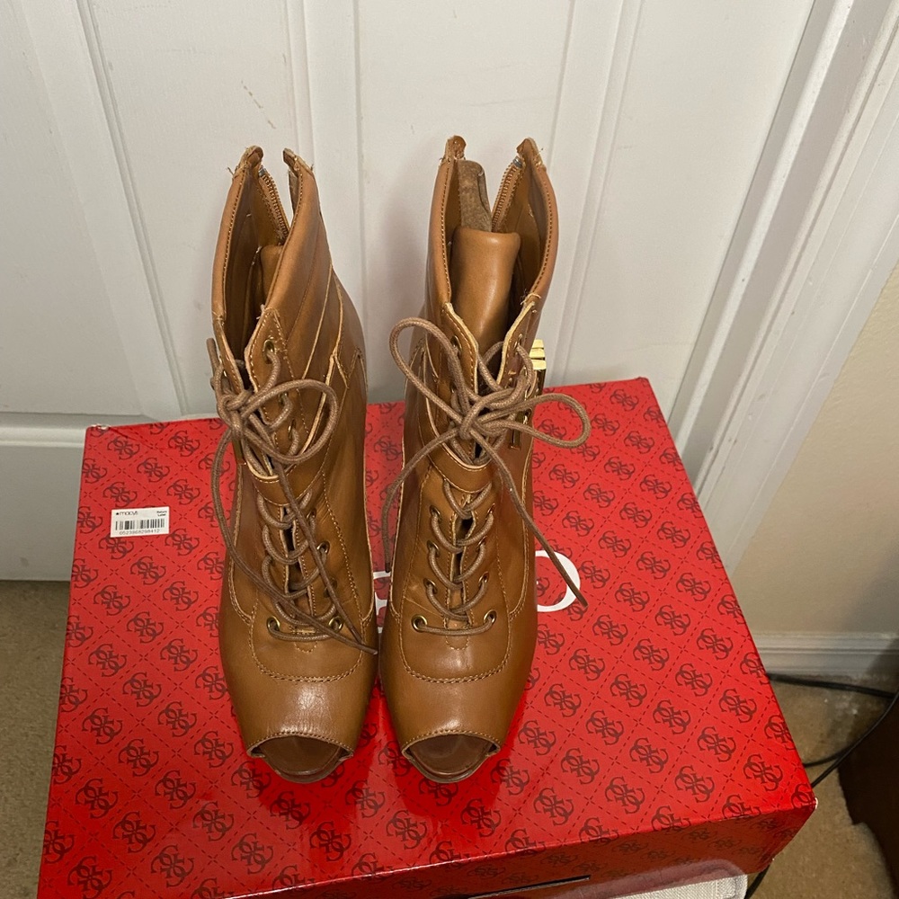 Ankle boots